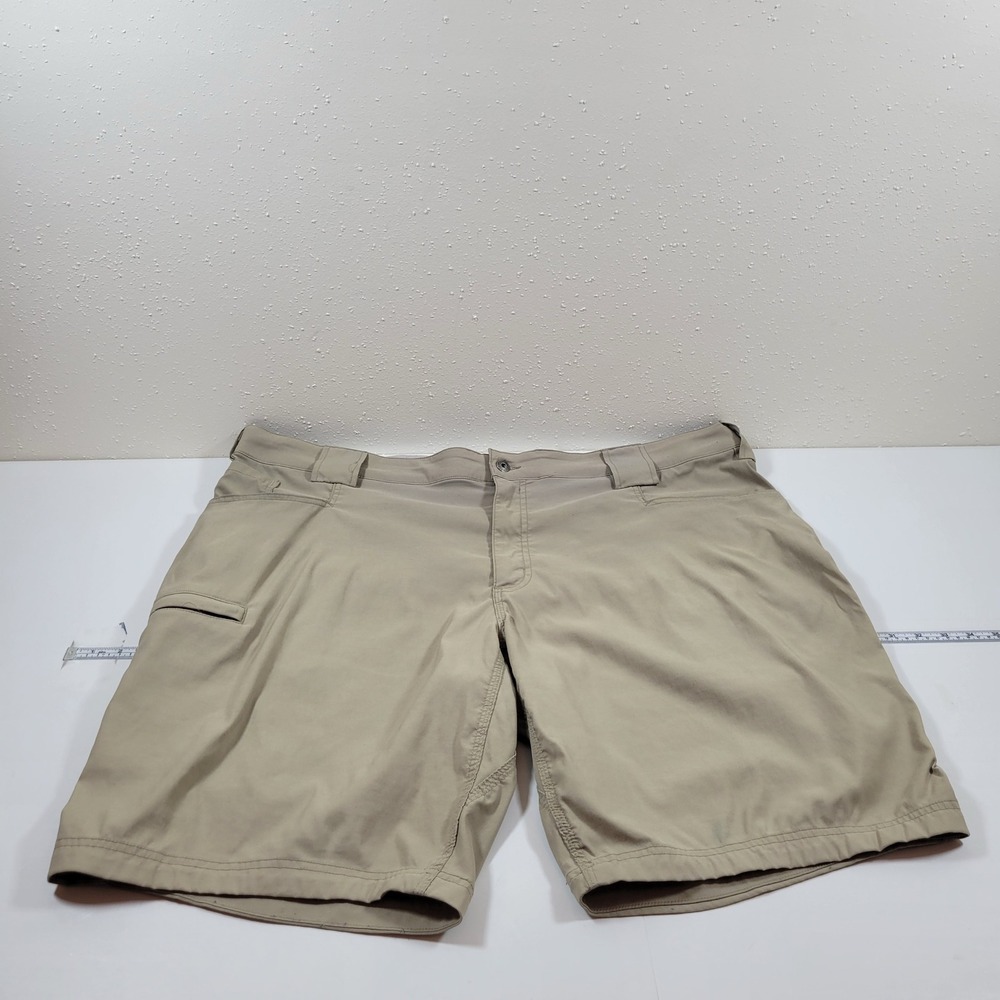 Duluth Dry on the Fly Flex Shorts Mens 46 Tan Cargo Hiking Outdoor 1123